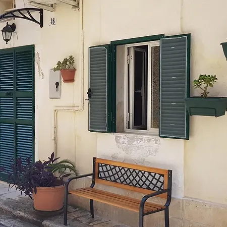 Casa *