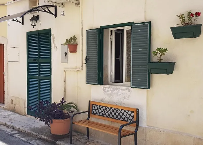 Casa *